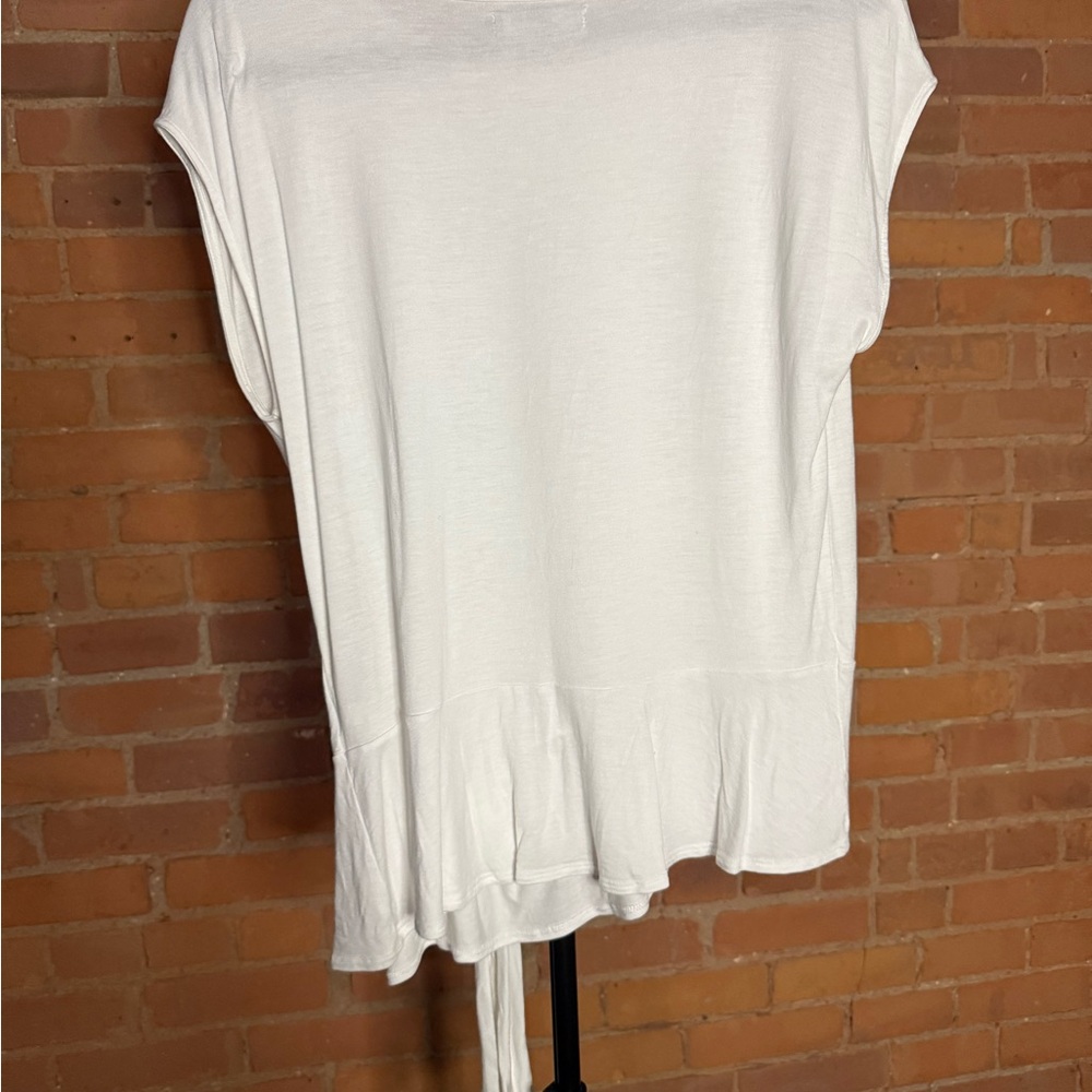 Banana Republic White Cap Sleeve Tie Front Tee - Picture 3 of 4